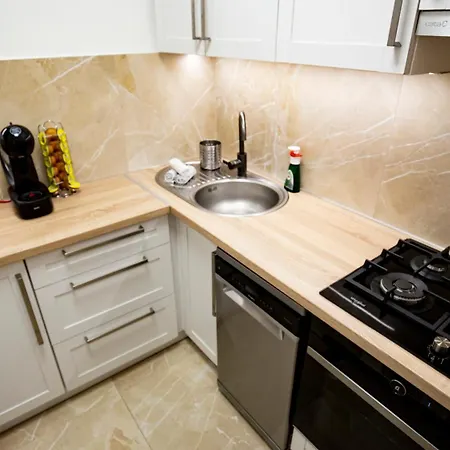 Breathtaking View! 2br-2ba, For The Firework